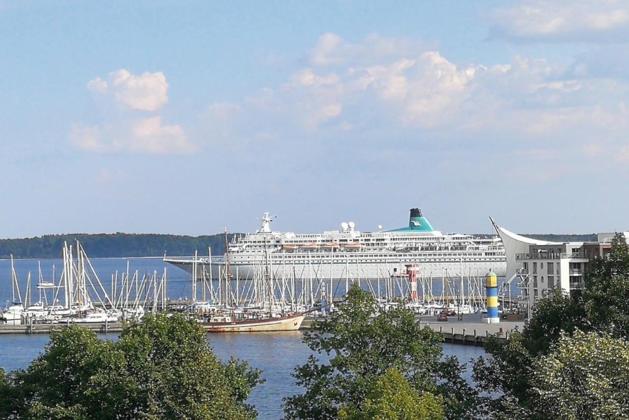 Zwergtaucher Eckernförde Exterior foto